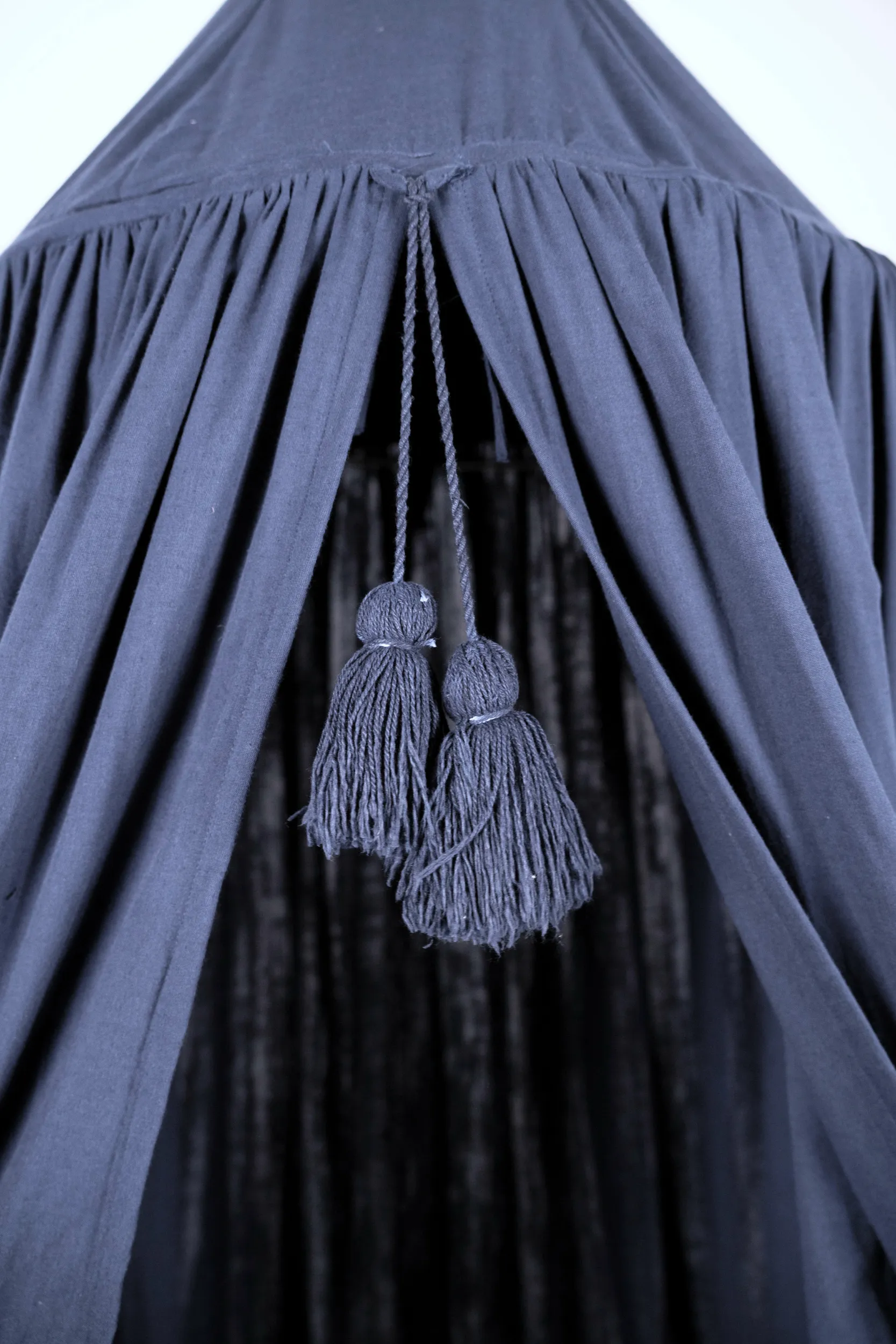 Bed canopy | double organic cotton muslin | L'Infini pompons - Image 3